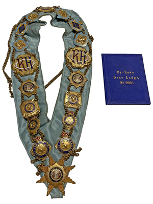 Masonic Regalia Regal Necklace Props, Prop Hire