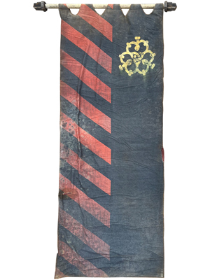 Historic Heraldic Weathered Lined 3 Metre Banners Props, Prop Hire