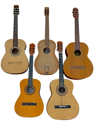 Display Full Size Guitars Props, Prop Hire