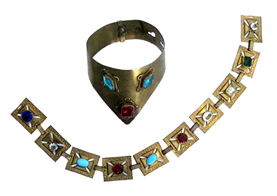 Medieval Jewels Props, Prop Hire