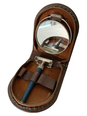 Retro Shaving Kit In Leather Case Props, Prop Hire