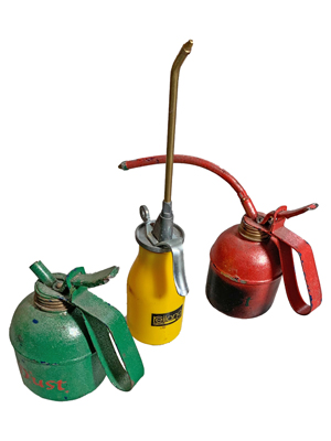 Oil Cans Props, Prop Hire