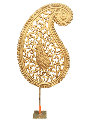 Teardrop Paisley Gold Props, Prop Hire