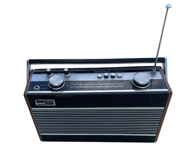 Roberts Transistor Radio Props, Prop Hire