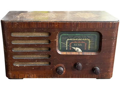 Ancient Alba Radio Props, Prop Hire