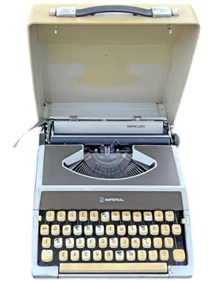 Imperial Mercury Retro Compact Typewriter in Case Props, Prop Hire