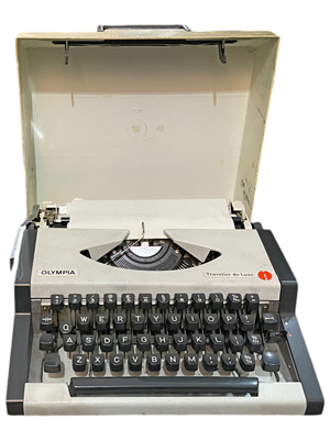 Olympic Traveller Deluxe Typewriter Props, Prop Hire